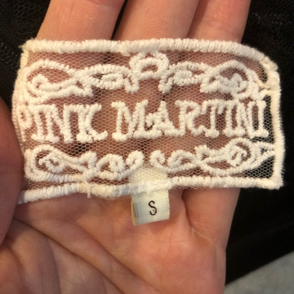 Sweetheart neckline top with sheer sleeves - Picture 5 of 6